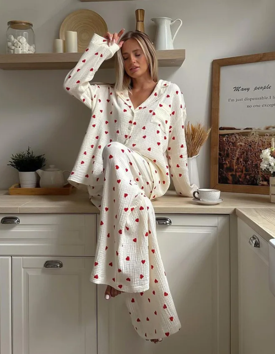 Amarie – Heart print pajama set – Long sleeve top and pants