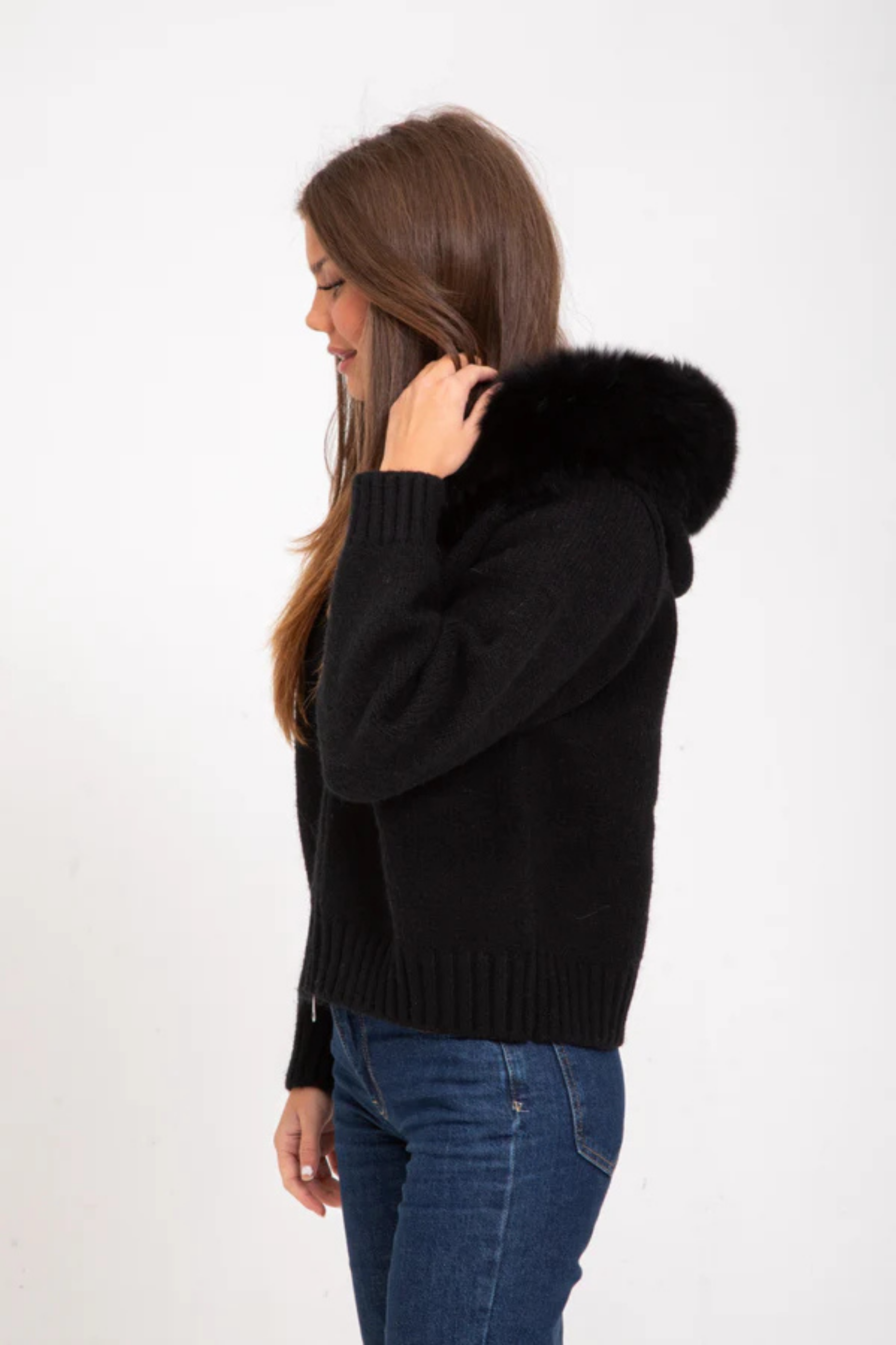 Aurélinne – Luxe detail – Faux fur hooded cardigan
