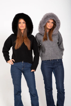 Aurélinne – Luxe detail – Faux fur hooded cardigan