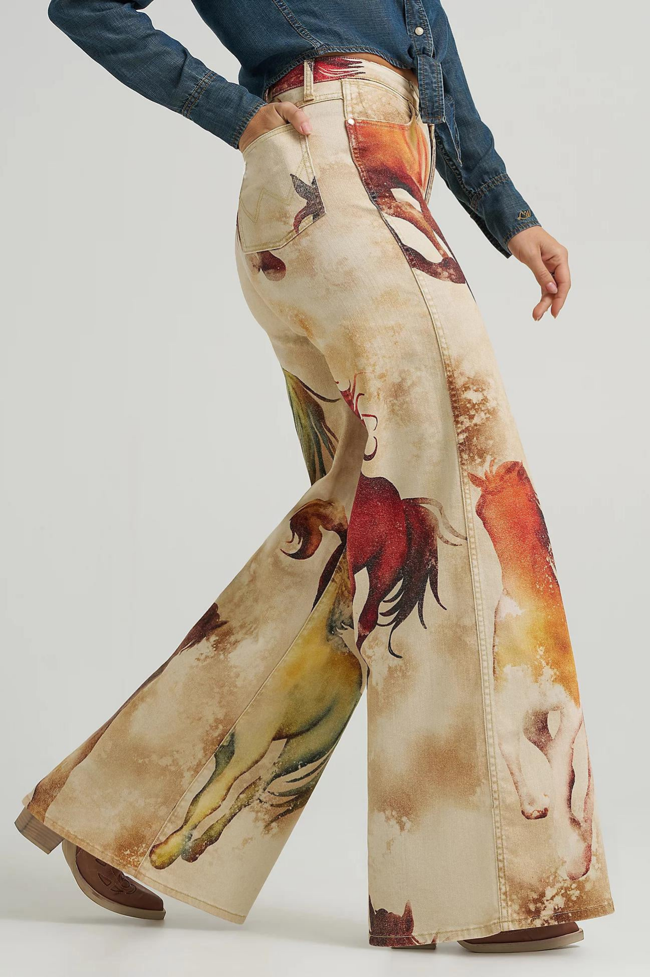 Calila – Wild horse print – Flared denim trousers
