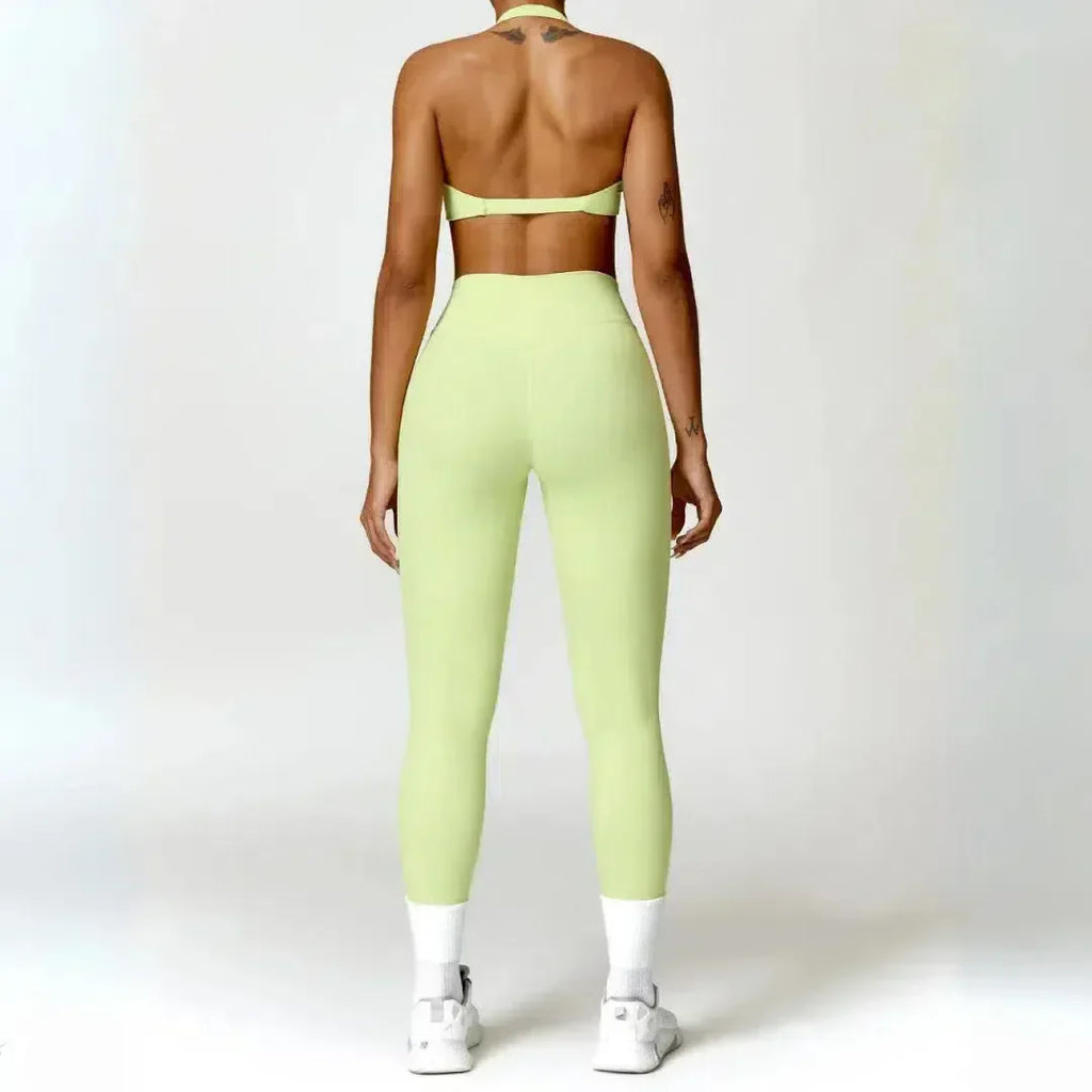 Cinzia – Vibrant Hues – Alluring Fitness Set