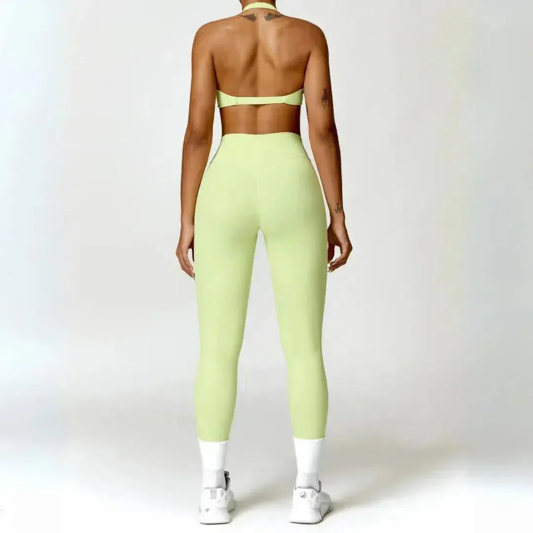 Cinzia – Vibrant Hues – Alluring Fitness Set