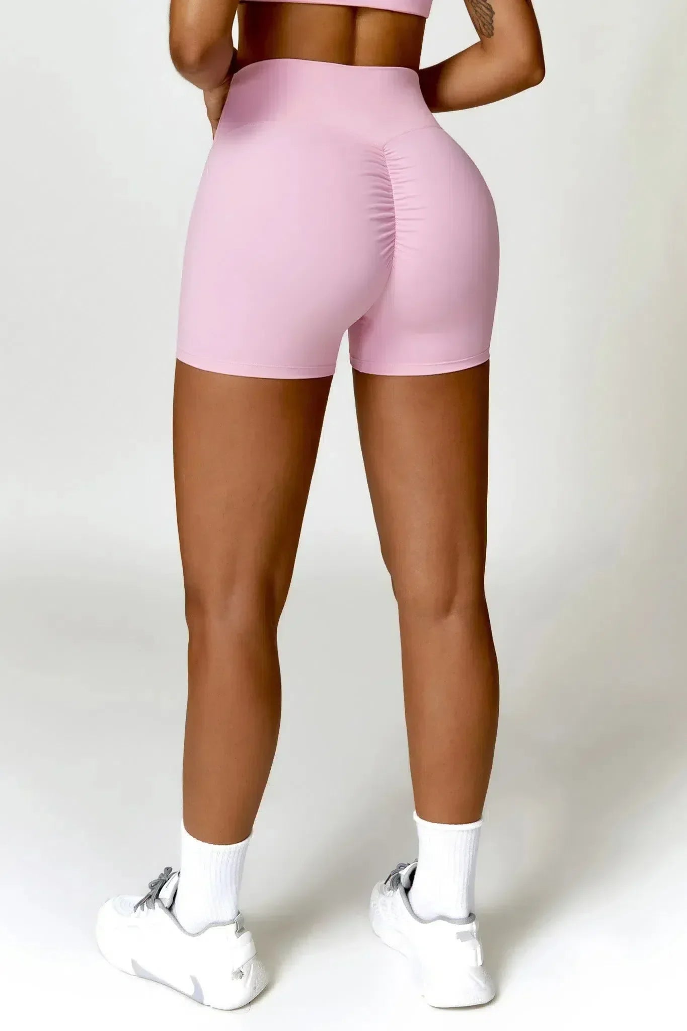 Dalila – Sculpting support – Versatile active shorts