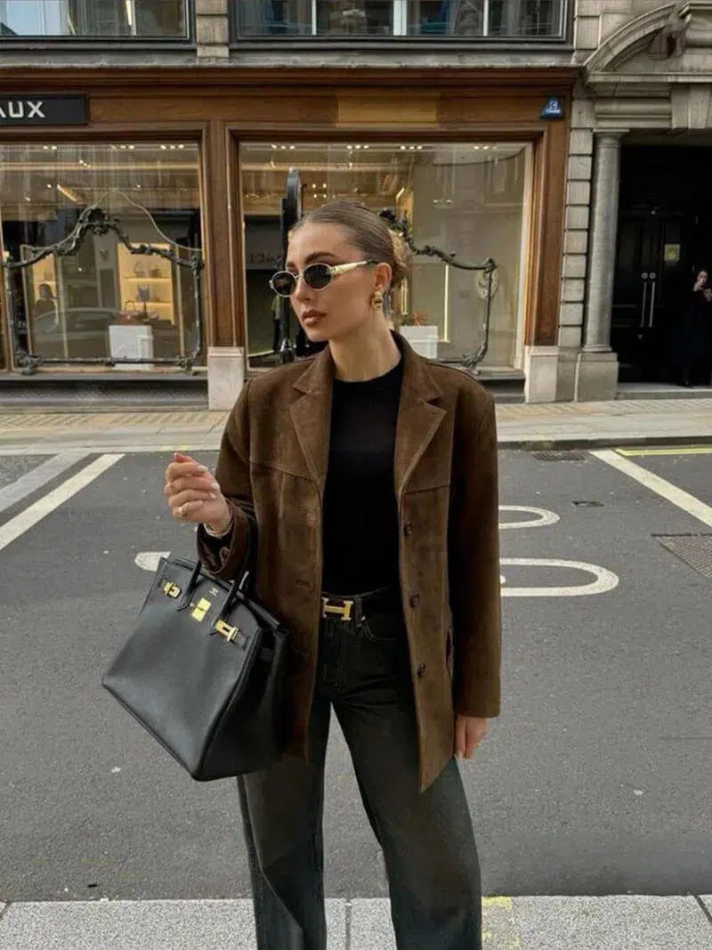 Lorenza – Structured shoulders – Suede blazer