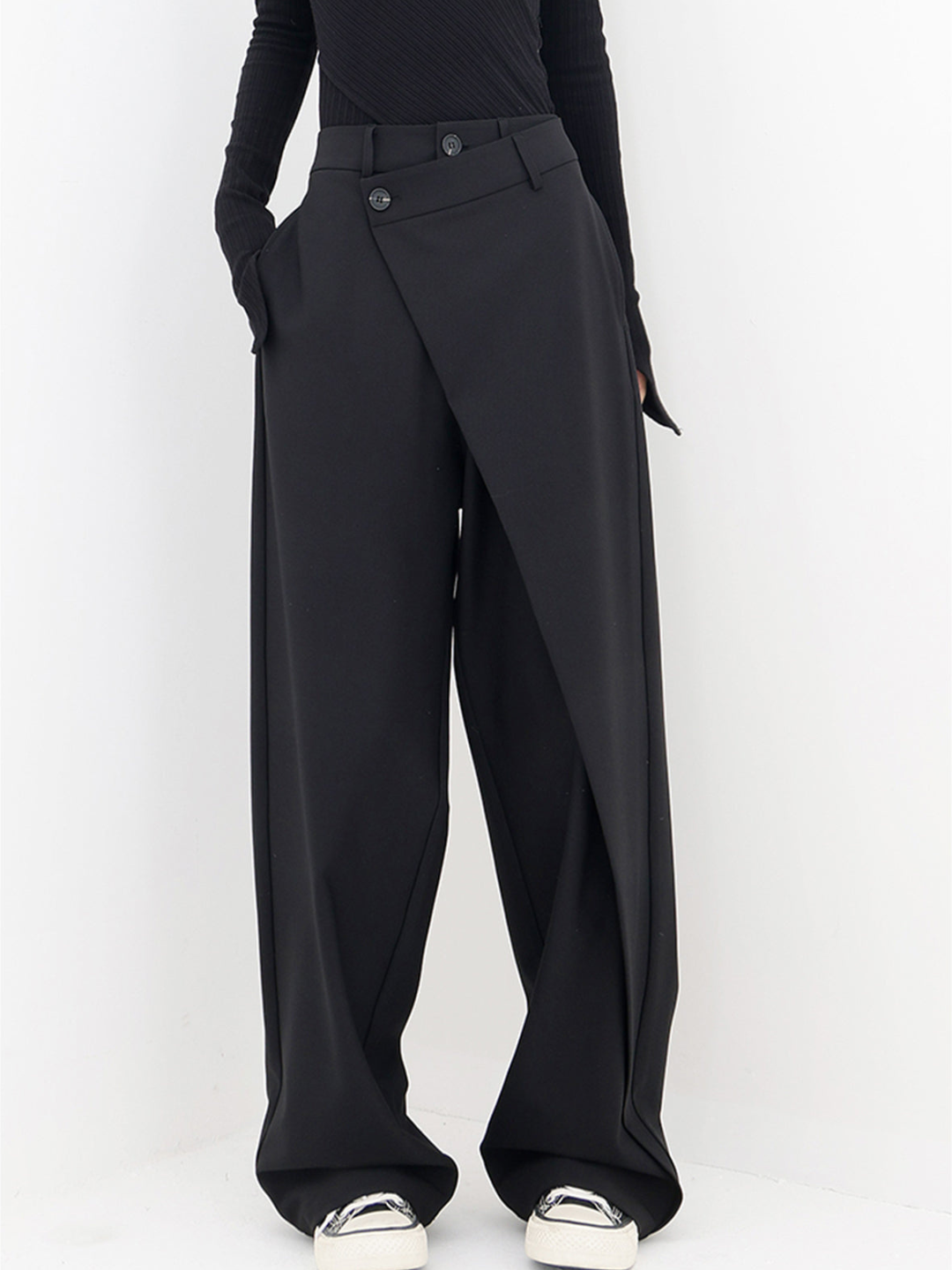 Lunafina – Asymmetric overlay – Wide-leg trousers