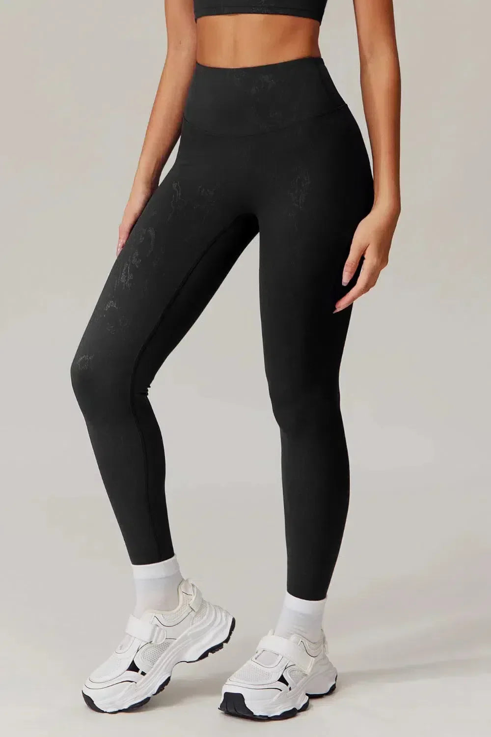 Manuela – Sculpting design – Seamless leggings