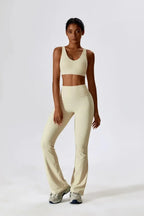 Mariuccia – Scoop neckline – Sports bra & flared leggings set