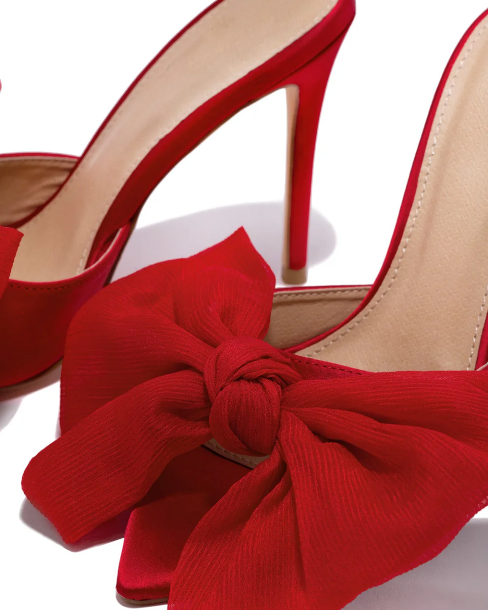 Melodia – Slip-on design – Oversized bow mule heels
