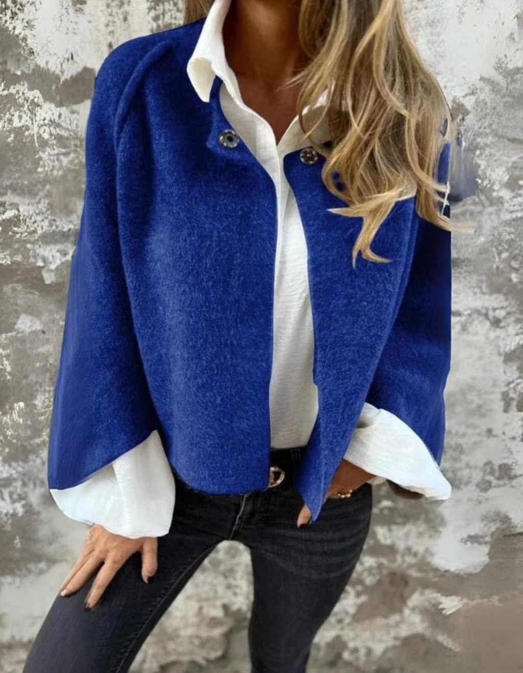Mirella – Elegant silhouette – Cropped jacket