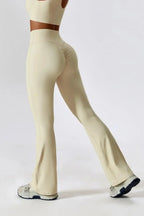 Nicolina – Vierkante halslijn – Top en uitlopende legging set