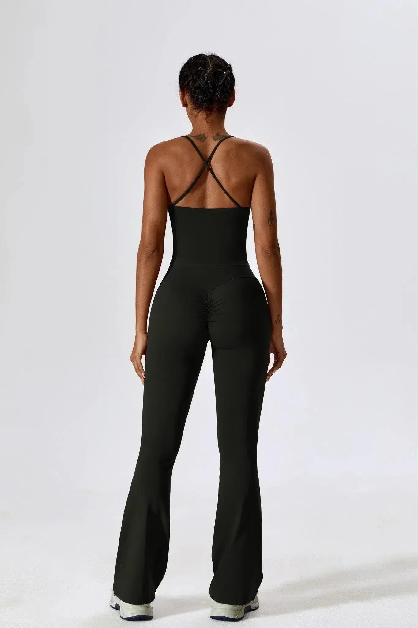 Nicolina – Vierkante halslijn – Top en uitlopende legging set