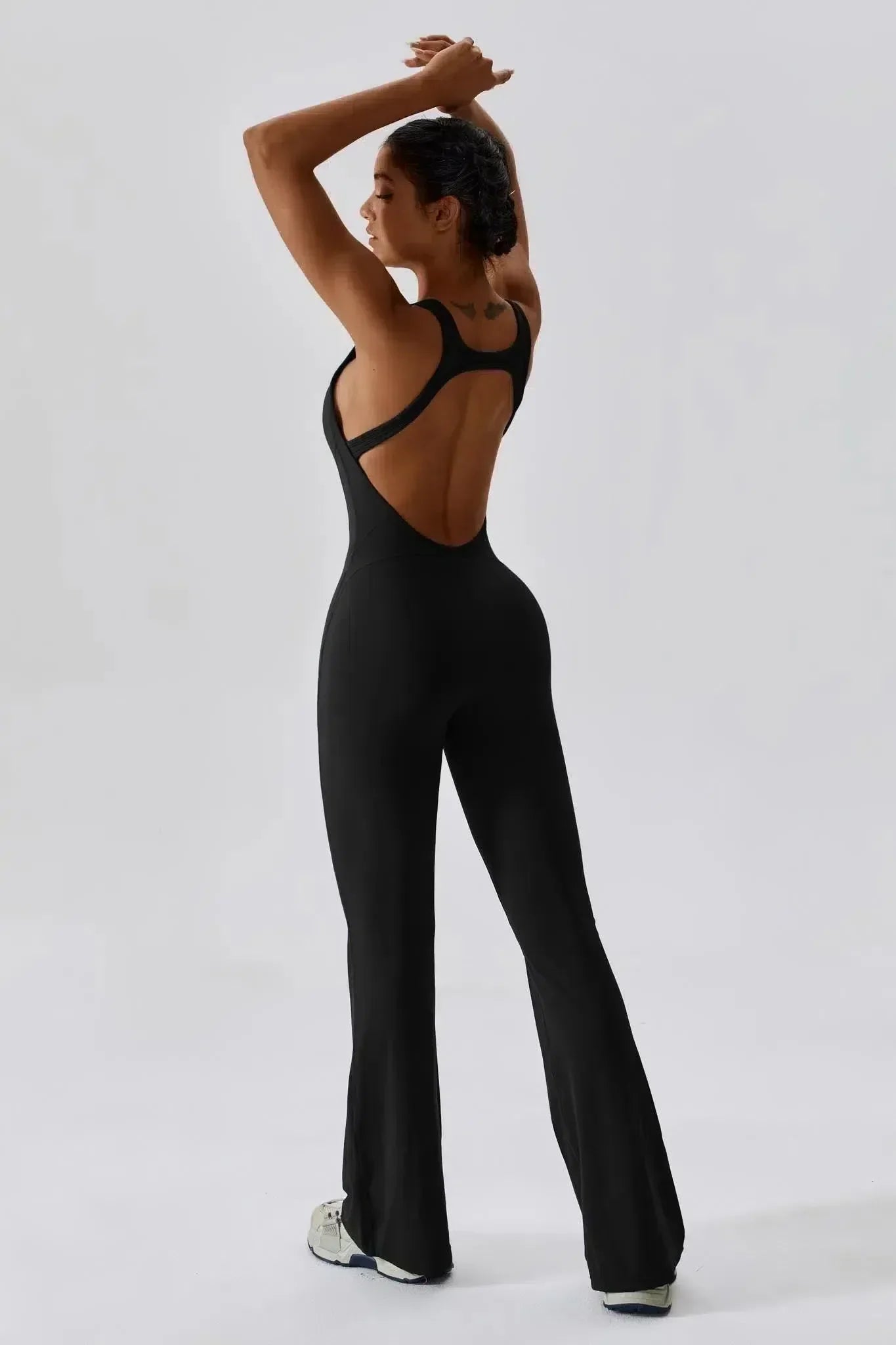 Noelia – Open rug – Aansluitend jumpsuit