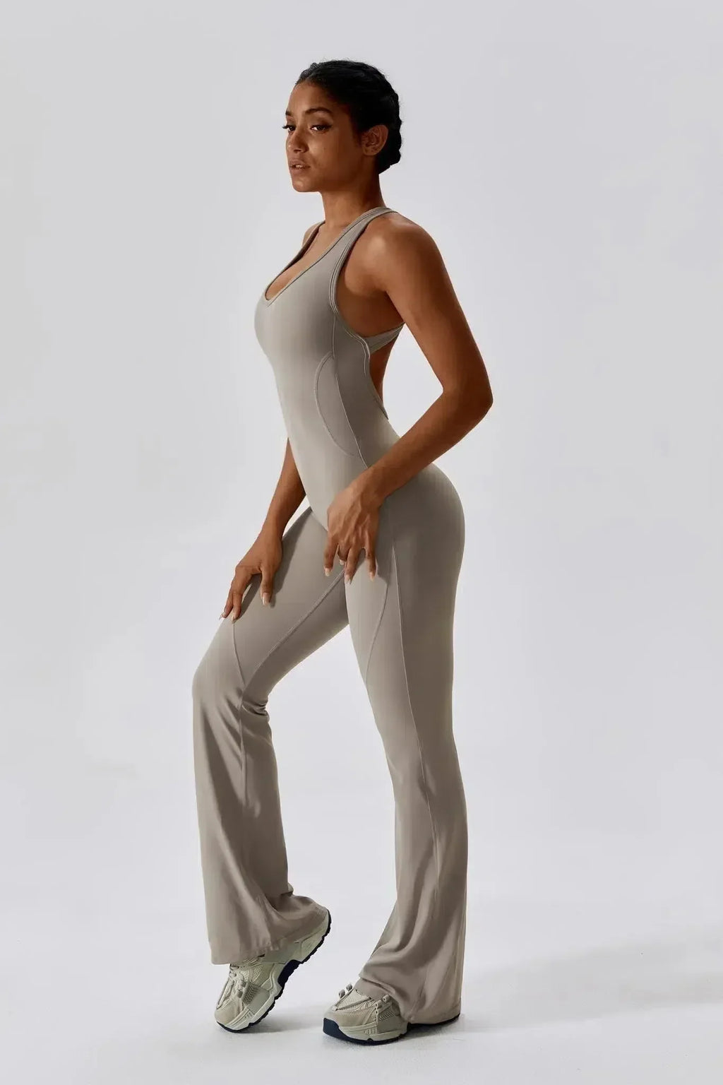 Noelia – Open rug – Aansluitend jumpsuit