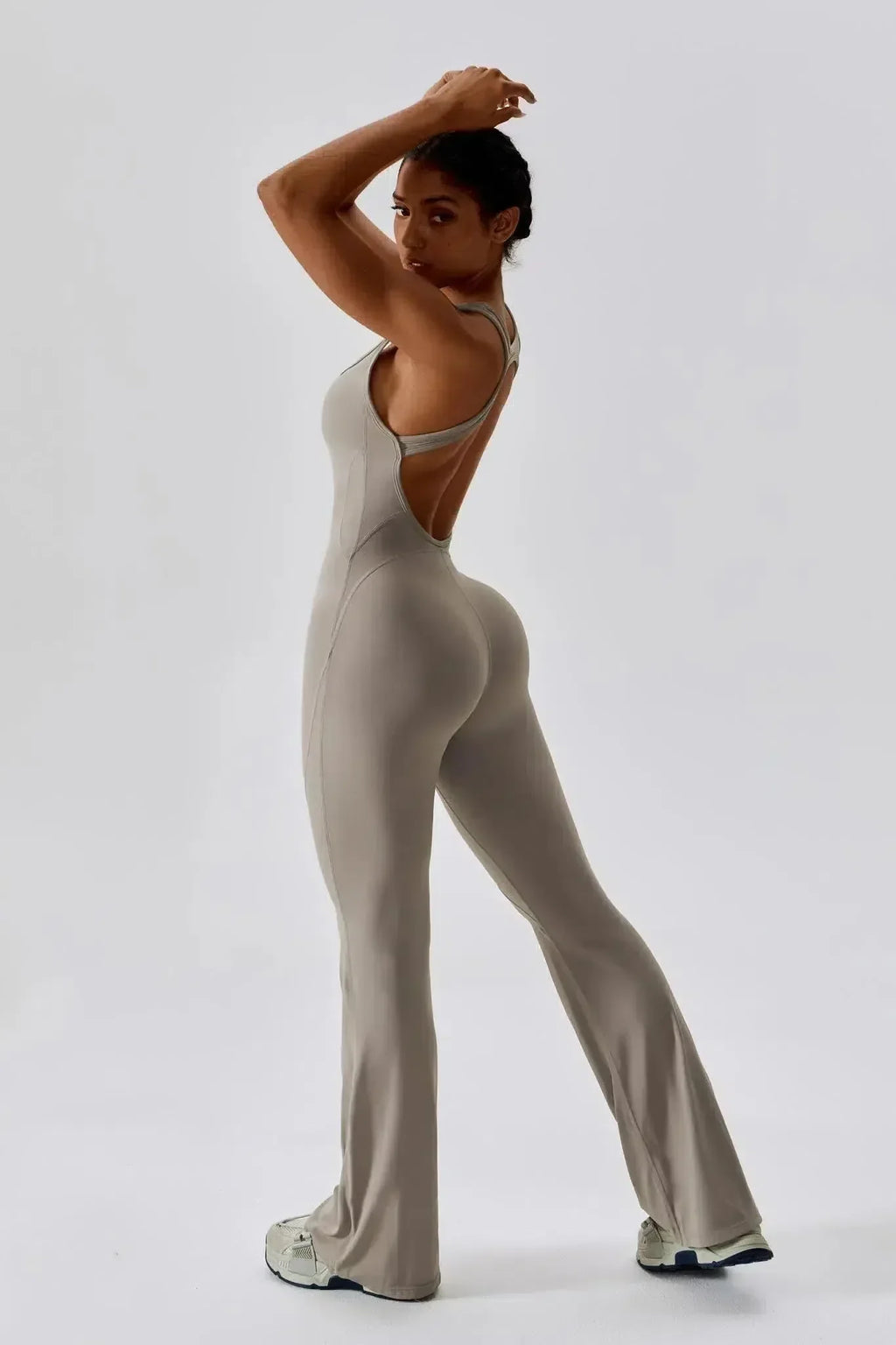 Noelia – Open rug – Aansluitend jumpsuit