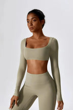 Oceane – Vierkante halslijn – Korte top en legging set