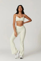 Palmira – U-neckline – Sports bra & flared leggings set